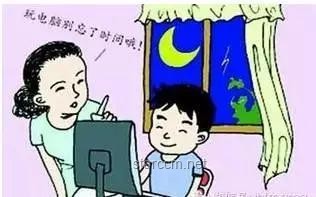 母亲跌倒六天儿子见死不救，家庭伦理与法律责任双重警醒